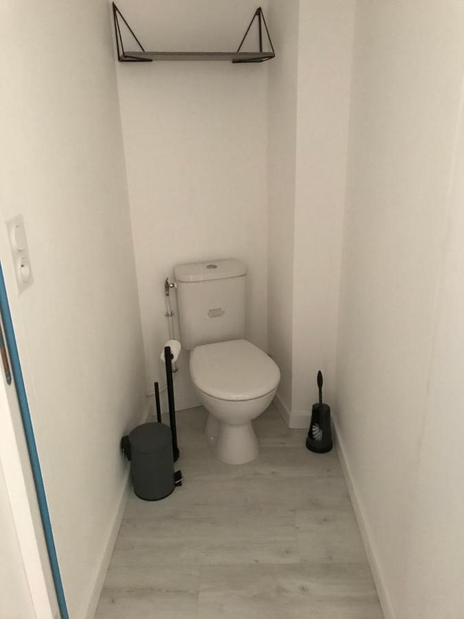 Appartement Numero 4 Ou Numero 8 Savigne-l'Eveque Dış mekan fotoğraf